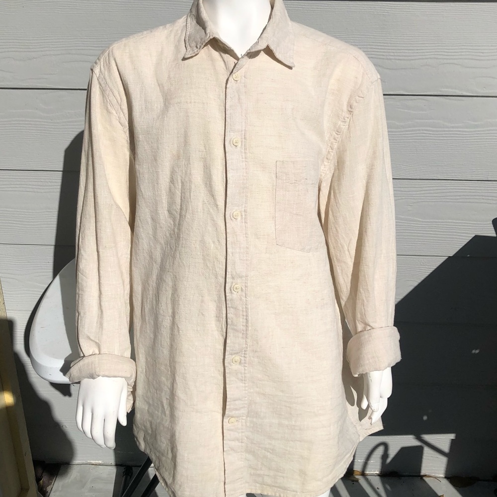 H&M Beige button down. It’s kind of see through. Great for the beach. Medium.